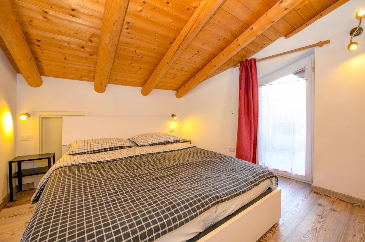Casa Nel Borgo - Il Gufo Apartamento Tremosine Exterior foto