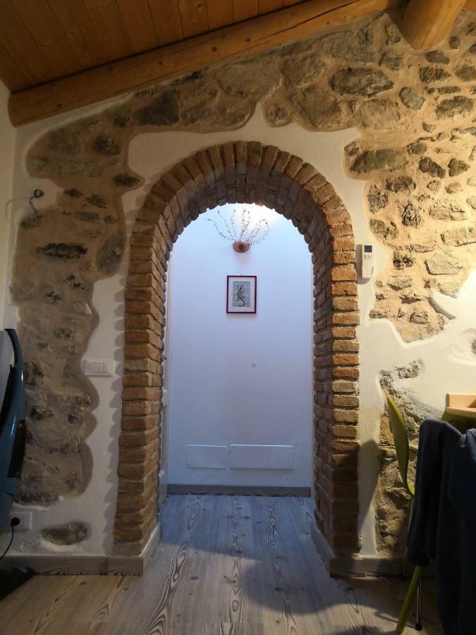 Casa Nel Borgo - Il Gufo Apartamento Tremosine Exterior foto